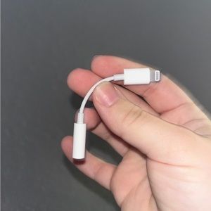 iPhone adapter